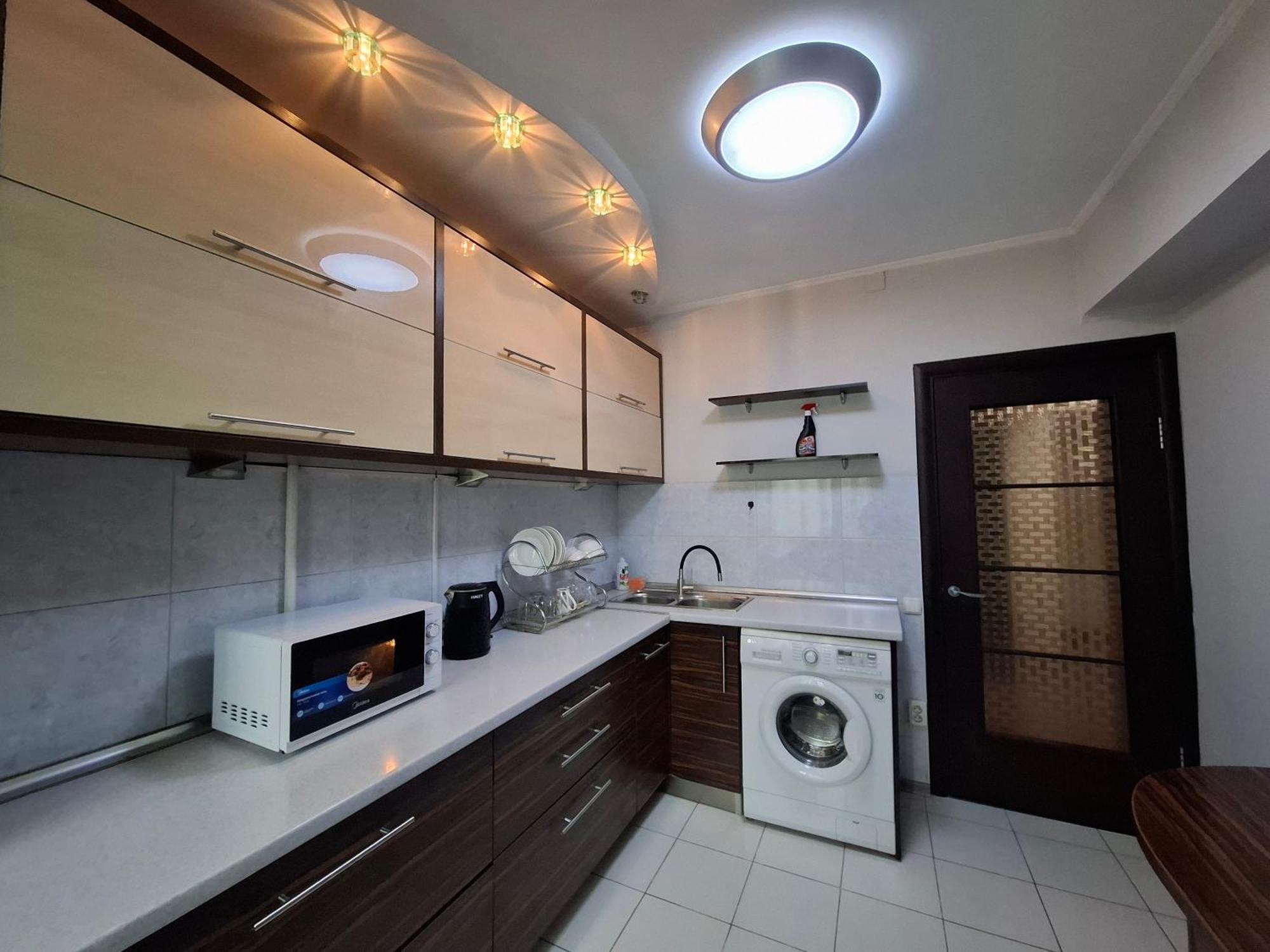 Apartment In Street Kievskaya 49 Bishkek Luaran gambar